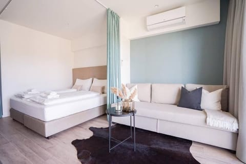 Casa Grande 28 I Studio with Lake View Apartment in Techelsberg