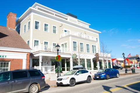 Property building, Facade/entrance