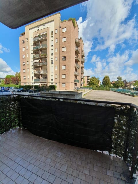 Property building, View (from property/room)