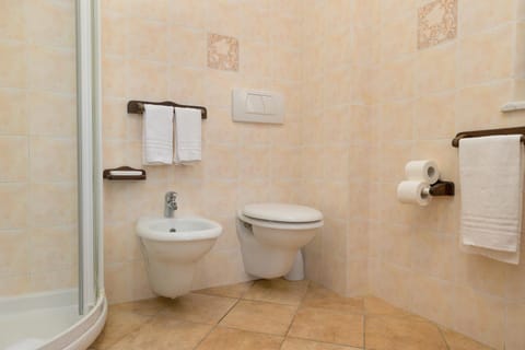 Bathroom, Living room