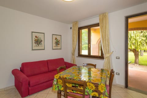 Il Girasole - Rovo Farm Stay in San Vincenzo