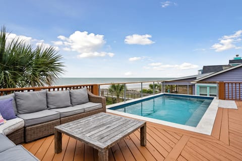 1667 E Ashley - Folly Ocean Breeze - Private Pool with Ocean Views Casa in James Island