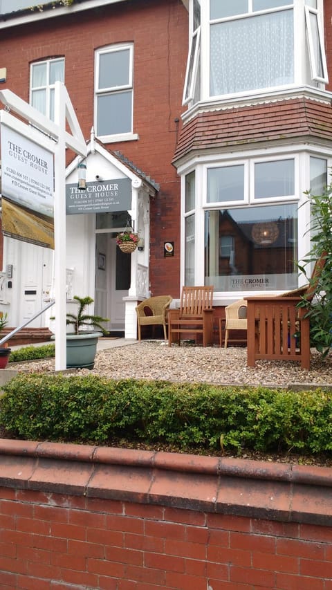 Cromer Guest House Bed and Breakfast in Bridlington