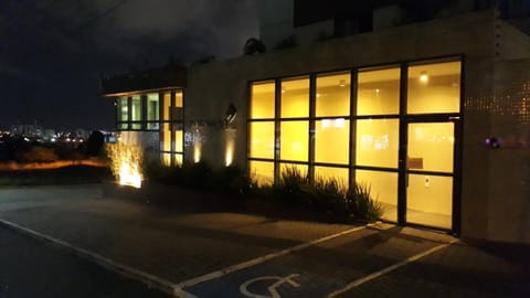 Property building, Facade/entrance, Night