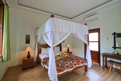 Amed Harmony Bungalows And Villas Camp ground / 
RV Resort in Abang