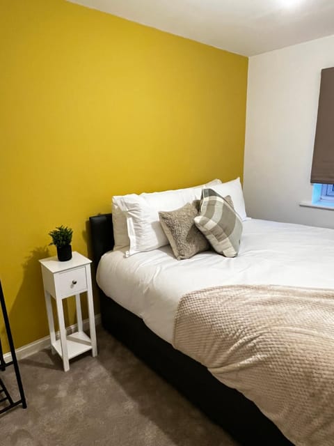 Comfy 2-bed home - Contractors and Leisure Casa in Oldbury
