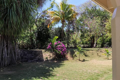 Seven Palms Villa Villa in Runaway Bay