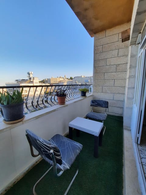 Bethlehem Sky House Apartment in Jerusalem District