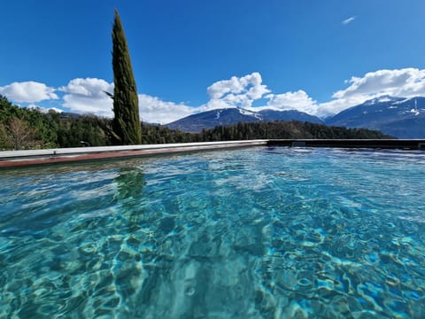 Spring, Natural landscape, Mountain view, Pool view, Swimming pool, Open Air Bath