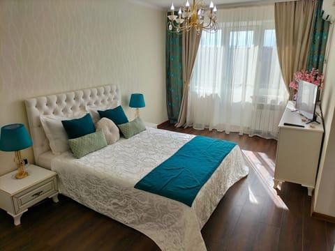 Sunny Home Apartment Apartment in Dnipro