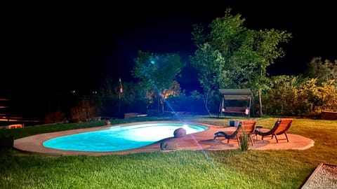 Night, Natural landscape, Garden, Garden view, Pool view, sunbed