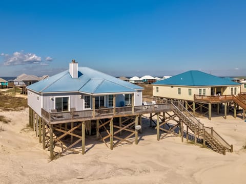 CR Escape House in Dauphin Island