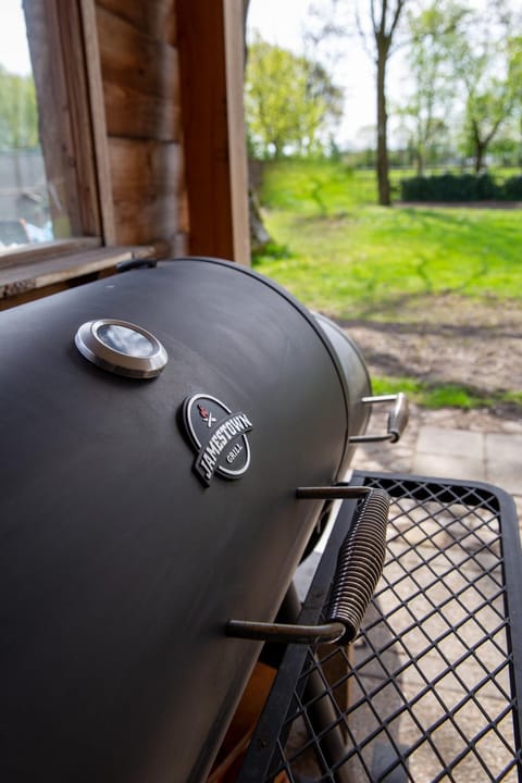 BBQ facilities, BBQ facilities