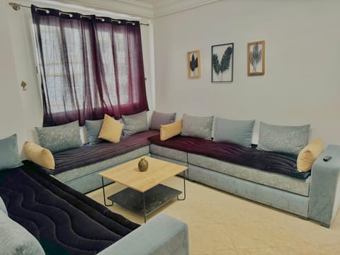 Joli appartement a la corniche de Tanger Condo in Tangier