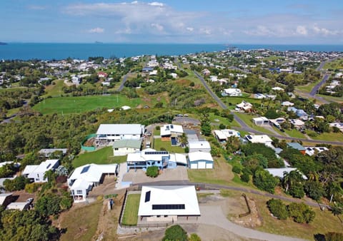 ESCAPE WITH A VIEW Haus in Emu Park