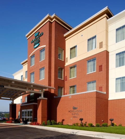 Homewood Suites by Hilton Pittsburgh Airport/Robinson Mall Area Hotel in Moon Township