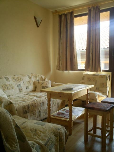 Guest House Antoaneta Bed and Breakfast in Nessebar