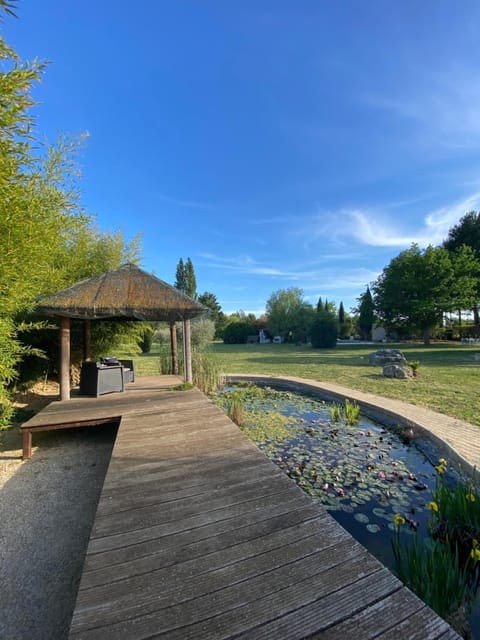 Villa et piscine privatives avec magnifique parc Villa in Pernes-les-Fontaines