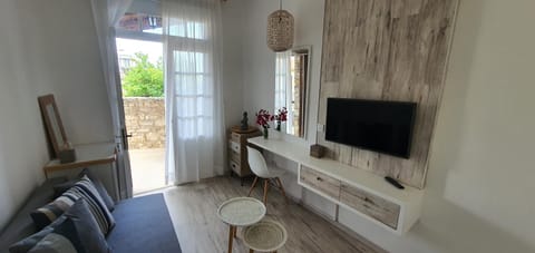 Bougainvillea House Lefkara Villa in Larnaca District