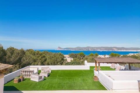 Villa en San José con vistas al mar, piscina y 7 habitaciones Villa in Ibiza