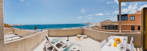 View (from property/room), Balcony/Terrace, Sea view