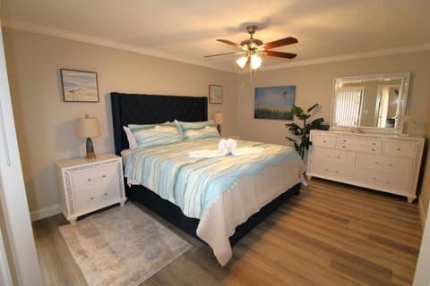 PetFriendlySpaciousHomeByCrystalBeachGameRoomPOOL Maison in Crystal Beach