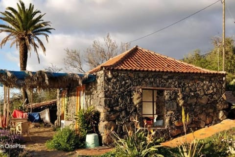 Casita en el campo con vista al oceano Chalet in La Palma