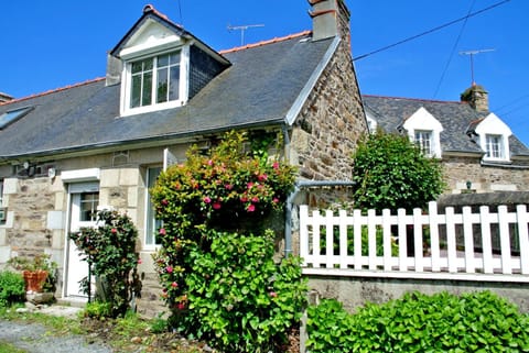 Sur le sentier des douaniers 3 House in Paimpol