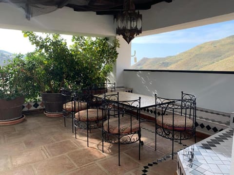 Patio, View (from property/room), Balcony/Terrace, Mountain view