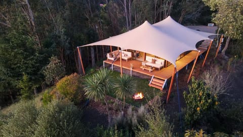 The Enchanted Retreat - Unforgettable Luxury Glamping Luxury tent in Havelock North