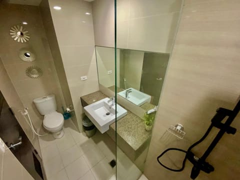 The Haven 2 at One Eastwood Ave Tower 1 with Amazing View NO PETS ALLOWED Apartment in Pasig