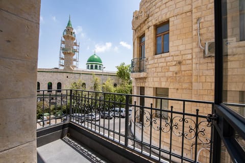 PORT CITY HAIFA - Flea Market Luxury Apartment in Haifa