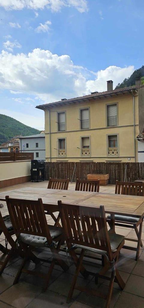 Apartamento Laia con máquina recreativa Condo in Ribes de Freser