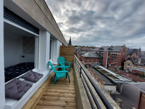 Balcony/Terrace, Balcony/Terrace, City view