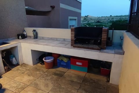 adosado con piscina a 10 minutos de Alicante House in Vinalopó Mitjà