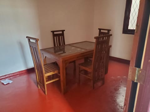 Mount lavinia home House in Dehiwala-Mount Lavinia