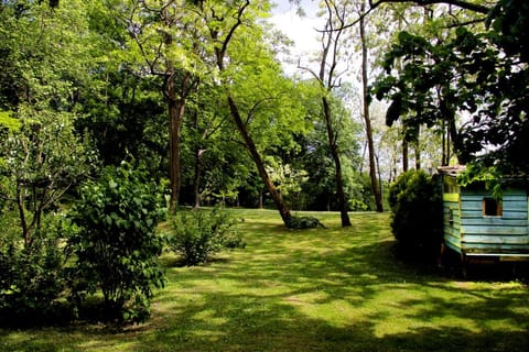 LA SOURCE DE BARDON Bed and Breakfast in Fronsac