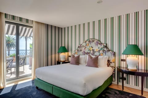 Portie Deluxe Suites by DA'HOME Hotel in Porto