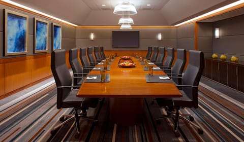 Meeting/conference room