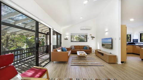 Pearlside - Airconditioned, Pet Friendly & Wifi House in Patonga