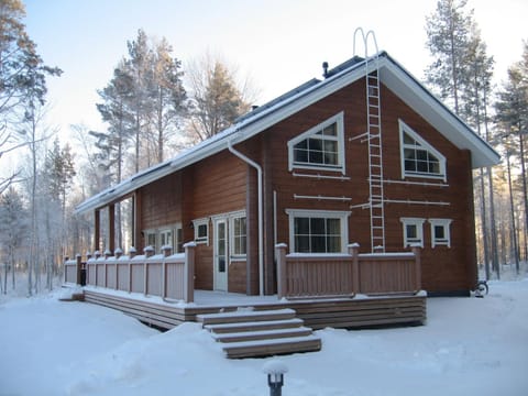Saimaa Lakeside Villa in Finland