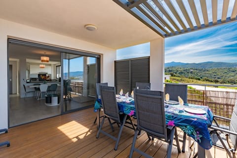 Patio, Balcony/Terrace