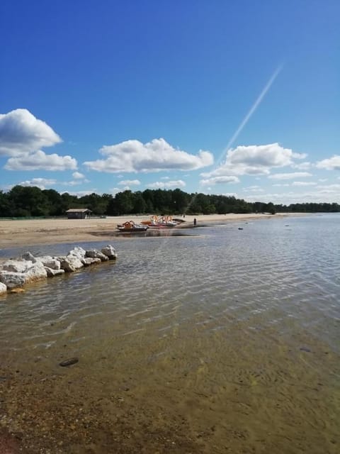 Charmante Maison neuve au Lac d'Hourtin House in Hourtin