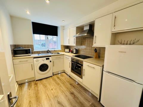 Kitchen or kitchenette, minibar, pet friendly, stove, toaster, washing machine, dryer