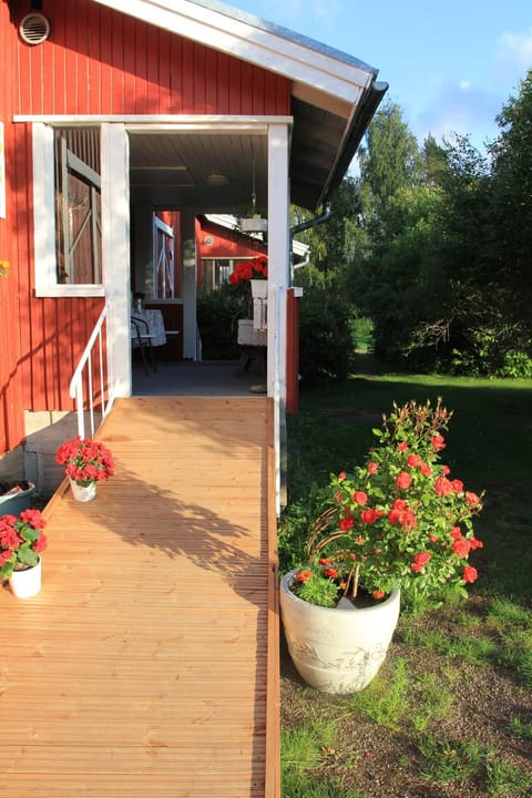 Wanha Autti Camping Bed and Breakfast in Rovaniemi