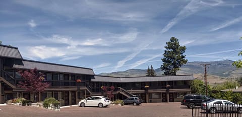 The Bard's Inn - BW Signature Collection by Best Western Motel in Ashland