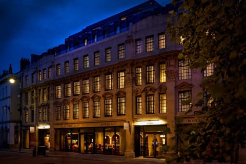 Property building, Facade/entrance, Night, City view