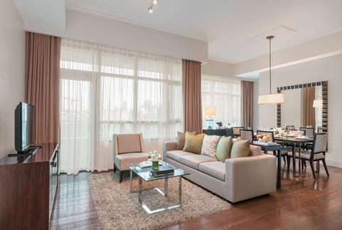 Aruga Apartments by Rockwell Makati Apartment hotel in Makati