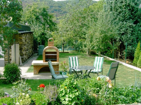 BBQ facilities, Garden