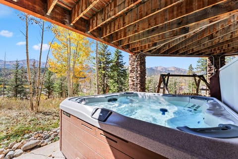 Highlands Ridge Retreat Massive 9 BDR Estate House in Breckenridge